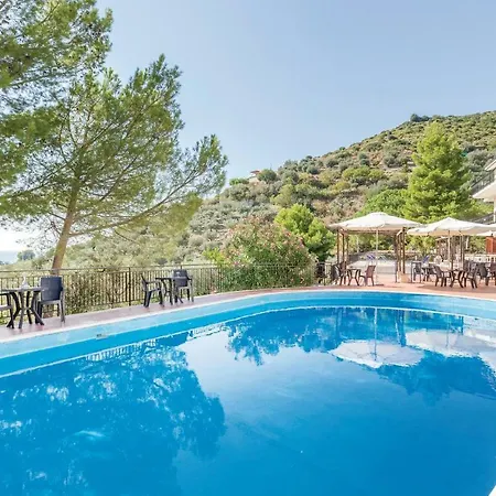 Alvanelli 5 Apartman Castellabate